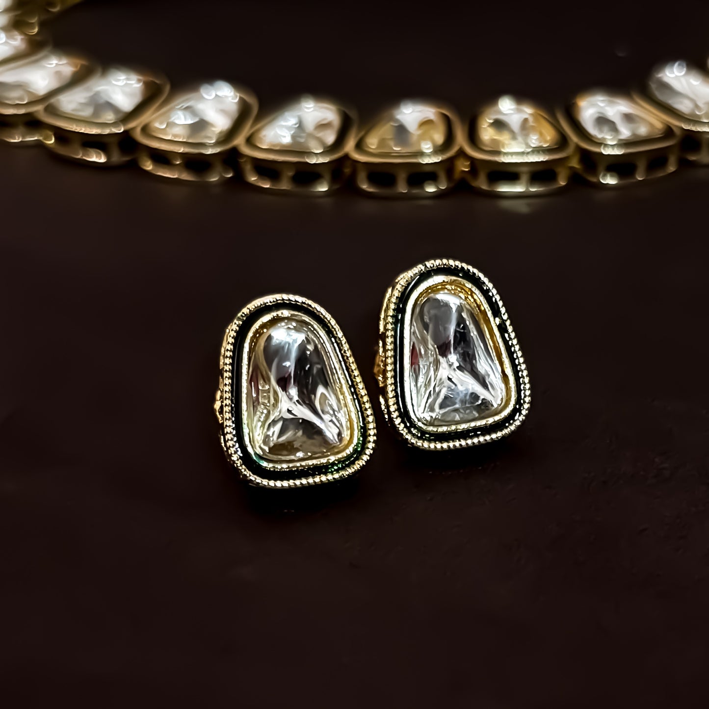 Vibhuti Kundan Necklace Set