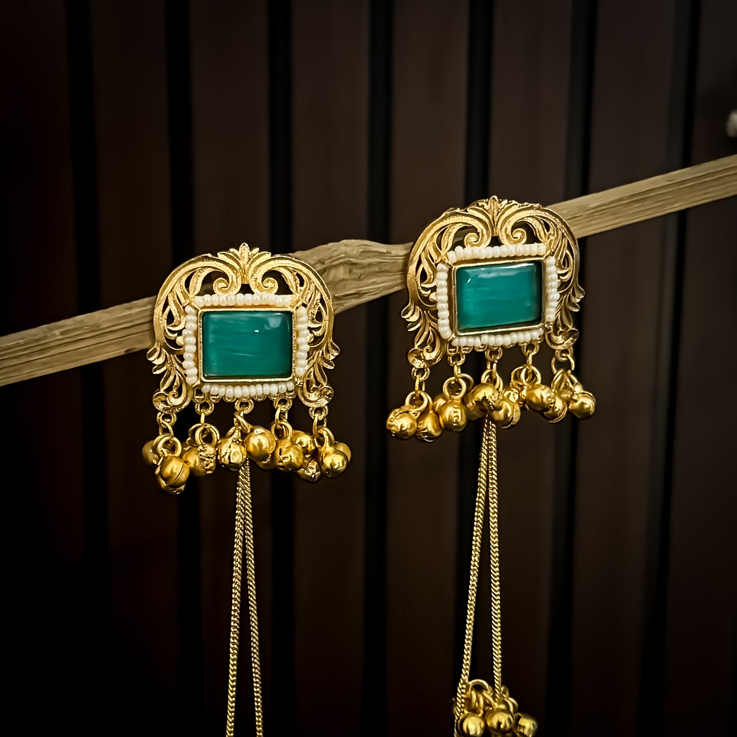 Romika Dehjoor Kashmiri Ghunghroo Earrings - Pastel Green