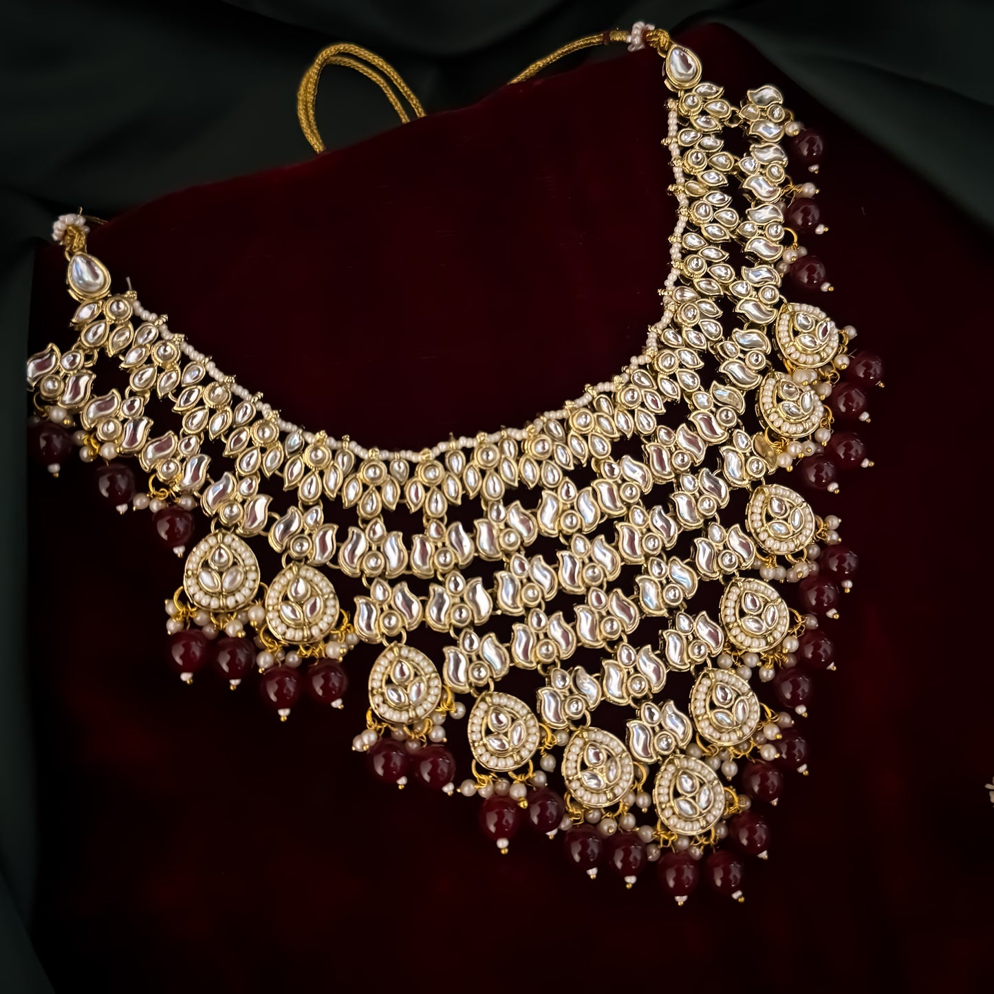 Shameena Premium Kundan Necklace Set - Maroon