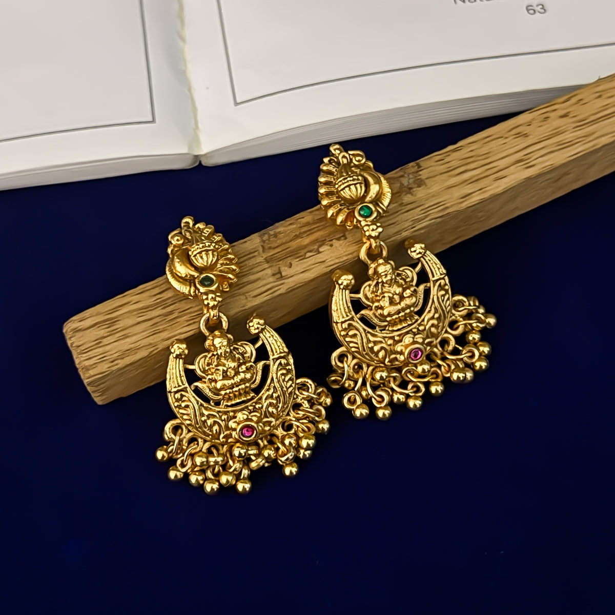 Lakshmi Gajanand Temple Necklace Set - Green & Pink