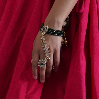 Neerja Premium Reverse AD Haathphool - Golden & Green