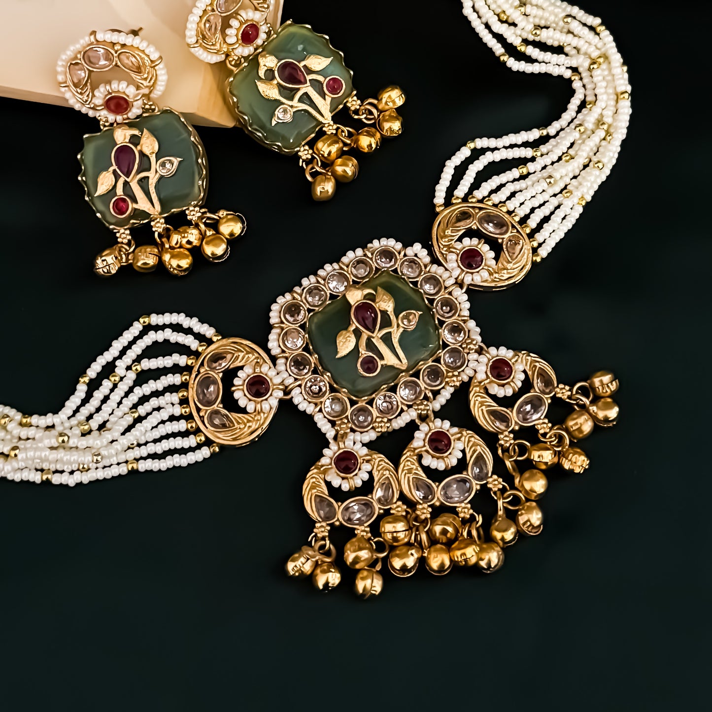 Yamika Premium Heritage Necklace Set - Pastel Green