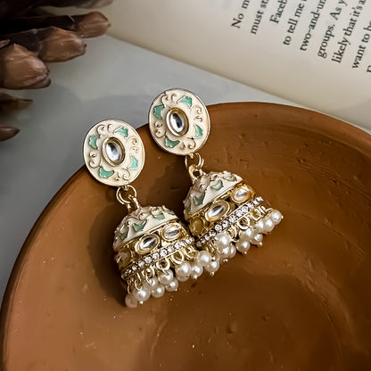 Malishka Meenakari Hasli Necklace Set - Golden/Ivory