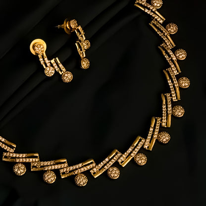 Dhiman Minimal AD Necklace Set