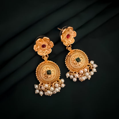 Gopika Pearl Necklace Set
