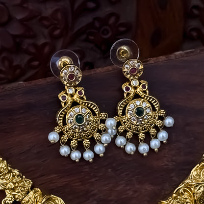 Amrutha Premium AD Hasli Necklace Set - Golden