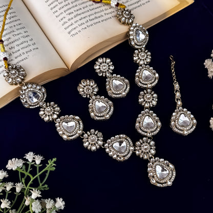 Golden Tanvi Polki Look Alike Designer Kundan Necklace Set