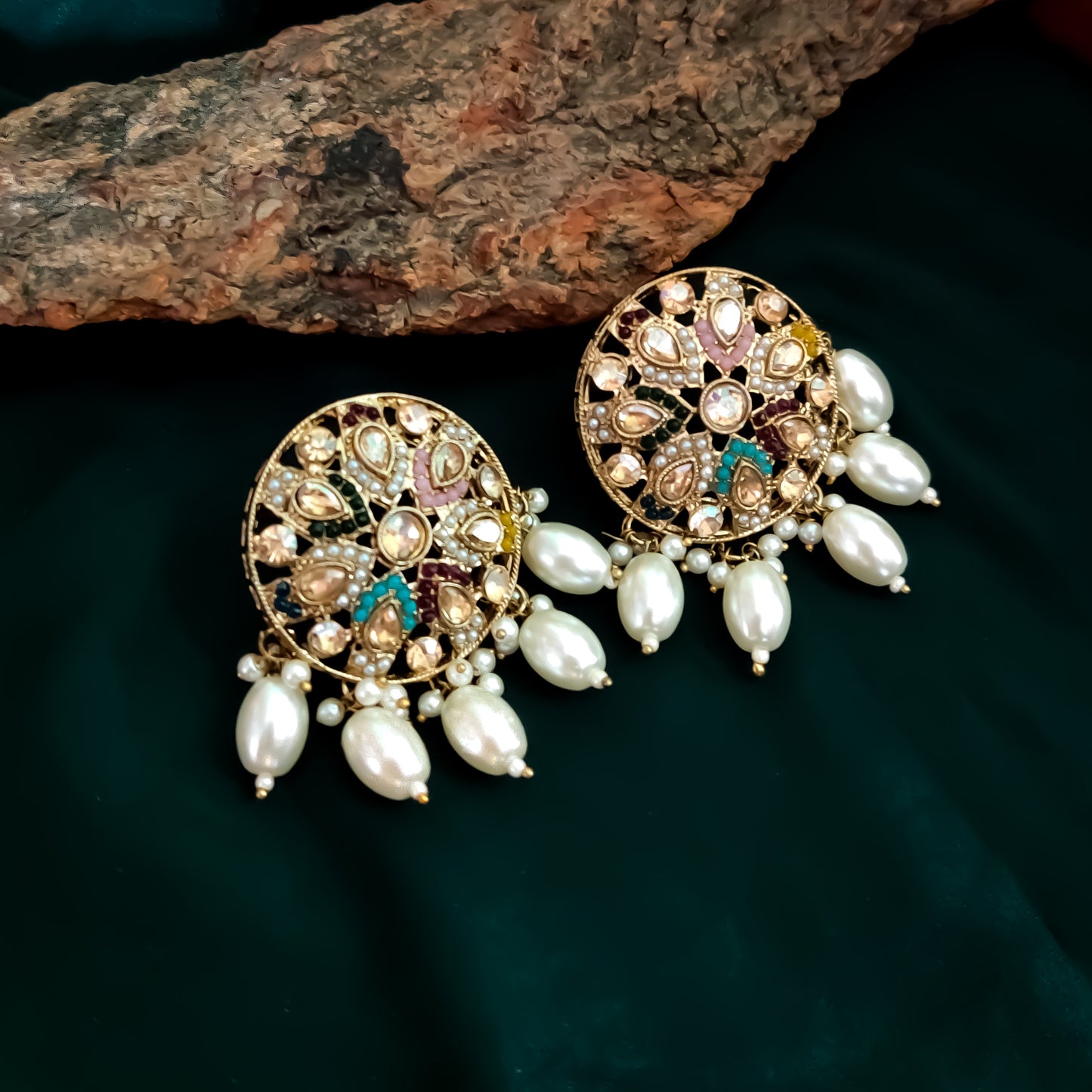 Saisha Royal Jadau Necklace Set - Multi