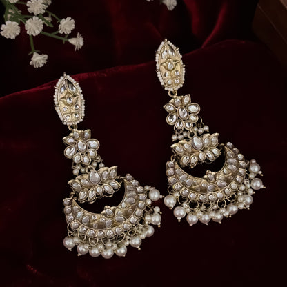 Nilanjana Kundan Chandbali Earrings - Golden