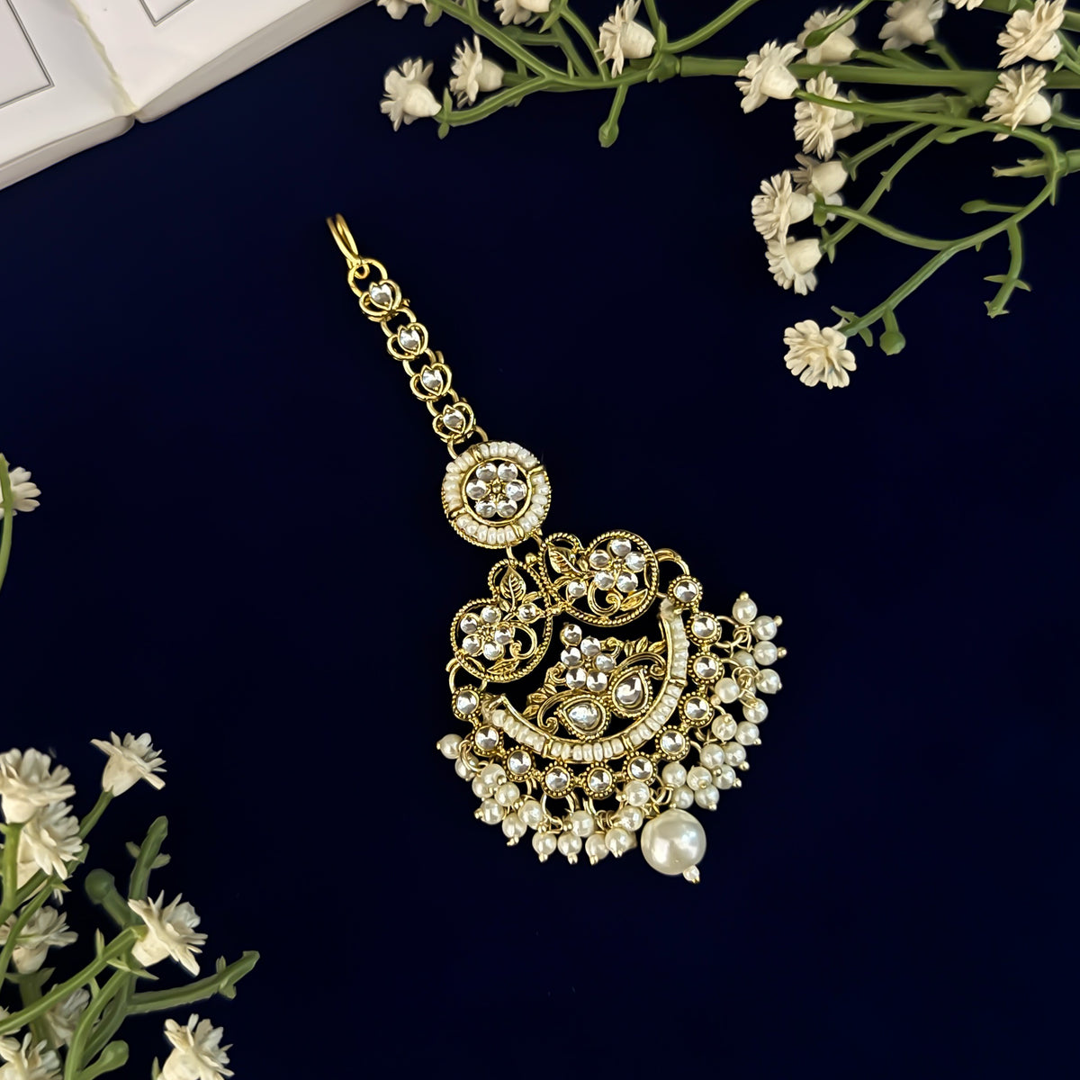 Golden Hridya Premium Kundan Necklace Set