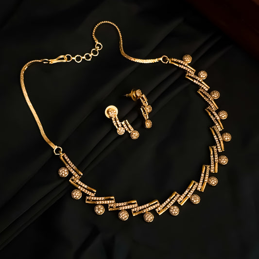Dhiman Minimal AD Necklace Set