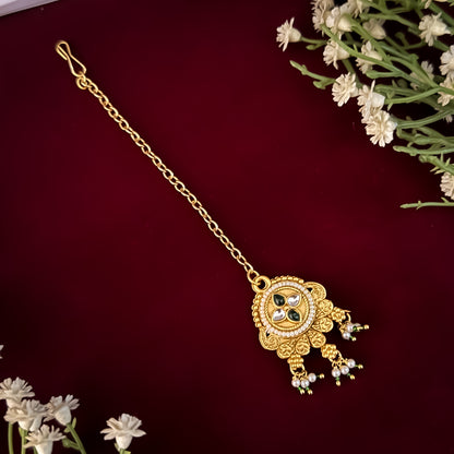 Kesarwani Rajwadi Necklace Set