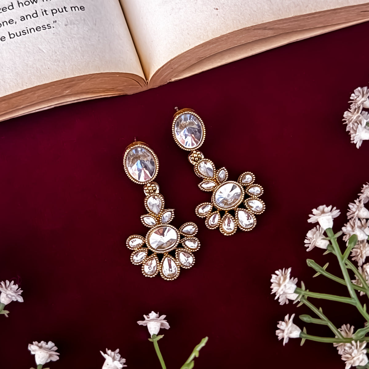 Golden Raisha Floral Kundan Necklace Set