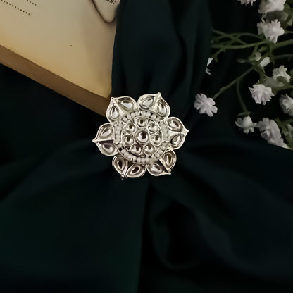 Vanya Dabi kundan Adjustable Ring