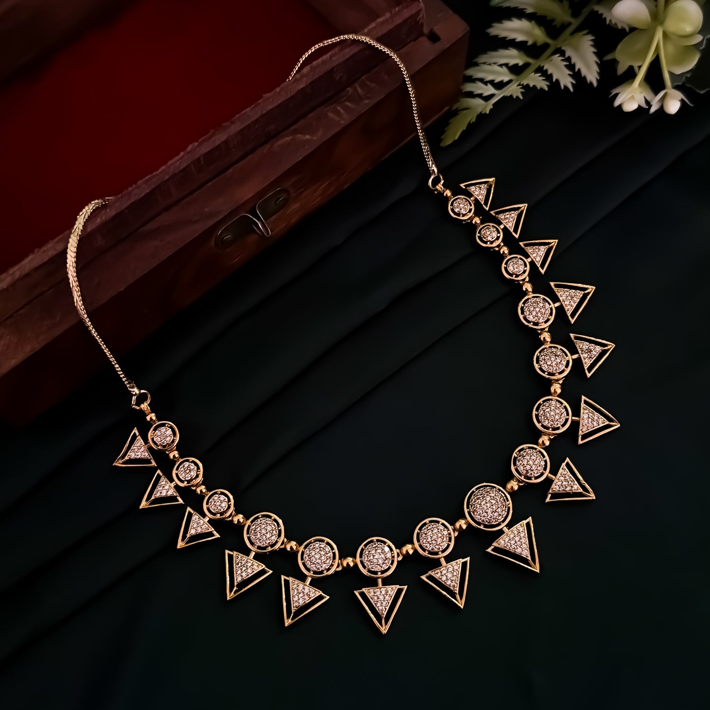Varnika AD Necklace Set