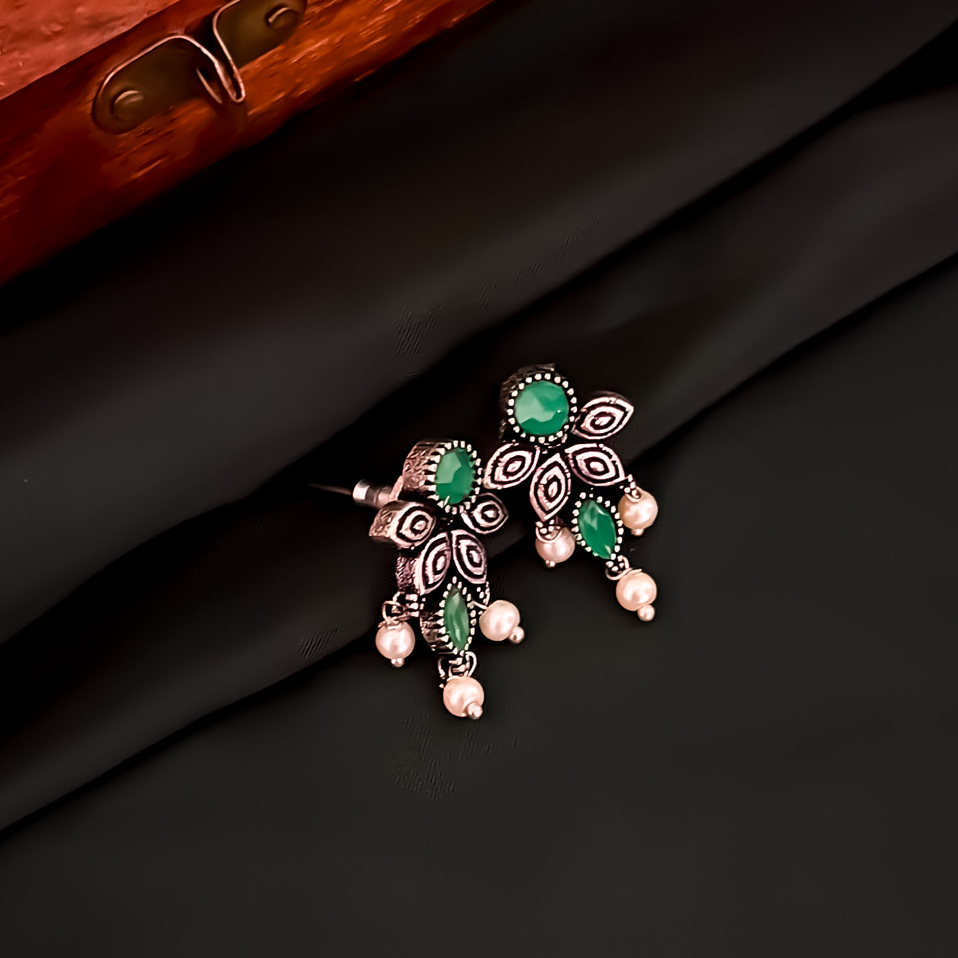 Kimaya Silver Necklace Set- Green