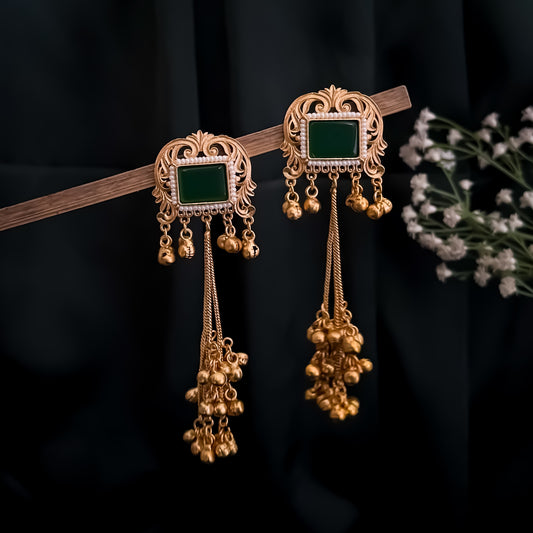 Kuntala Premium Kashmiri Brass Dejhoor Ghungroo Earrings - Golden & Green