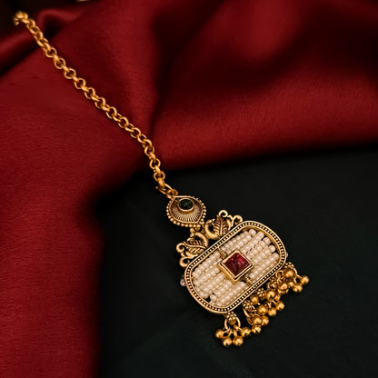 Kinjal Rajwadi Long Necklace Set - Green & Pink