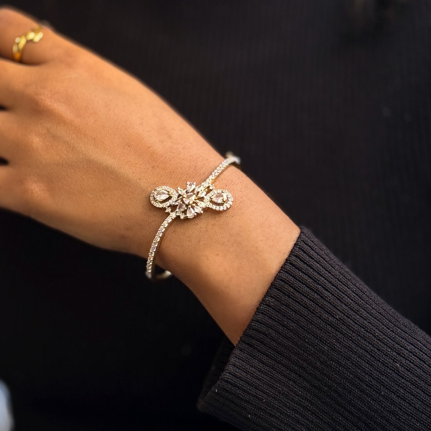 Shentiv American Diamond Bracelet - Golden
