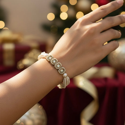 Trisha Jadau Kundan Bracelet - Golden