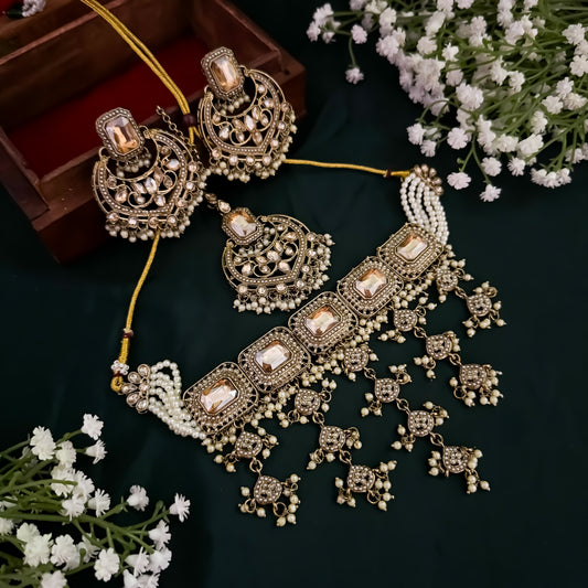Miraj Jadau Reverse AD Necklace Set - Golden