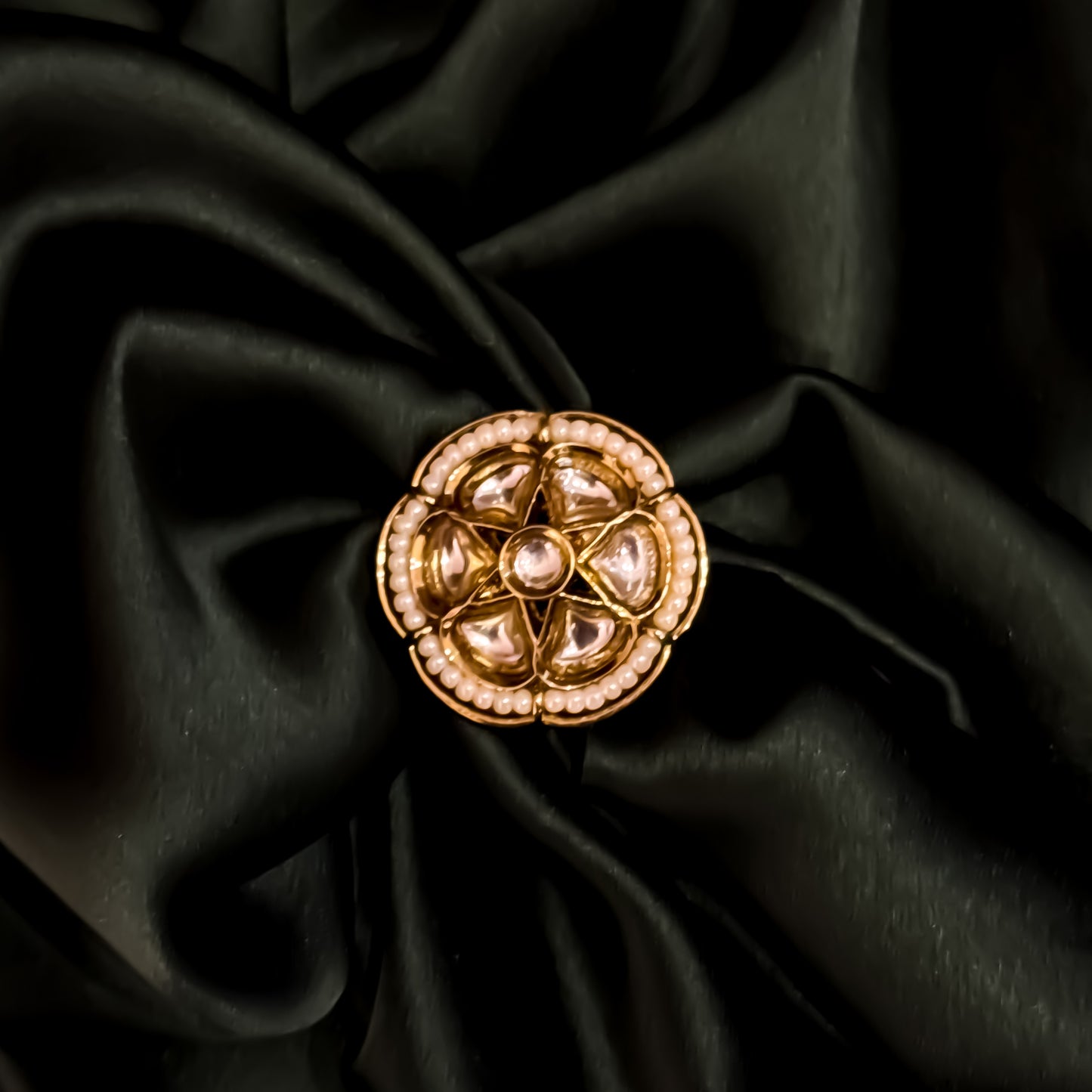 Hansika Dabi Kundan Adjustable Golden Ring