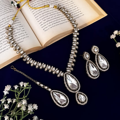 Golden Oviya Polki Look Alike Designer Kundan Necklace Set