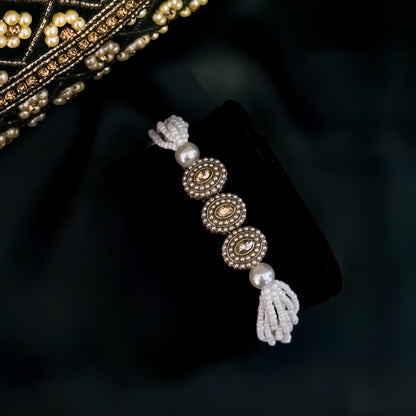 Teresa Jadau Kundan Bracelet - Golden