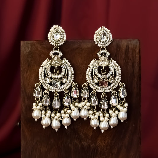 Athiya Kundan Pearl Premium Chandbali Earrings - Golden