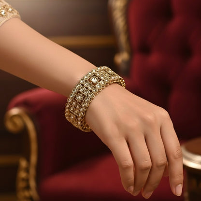 Meera Kundan Openable Bracelet/Kada - Golden