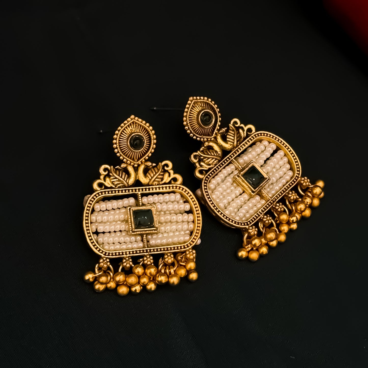 Kinjal Rajwadi Long Necklace Set - Green