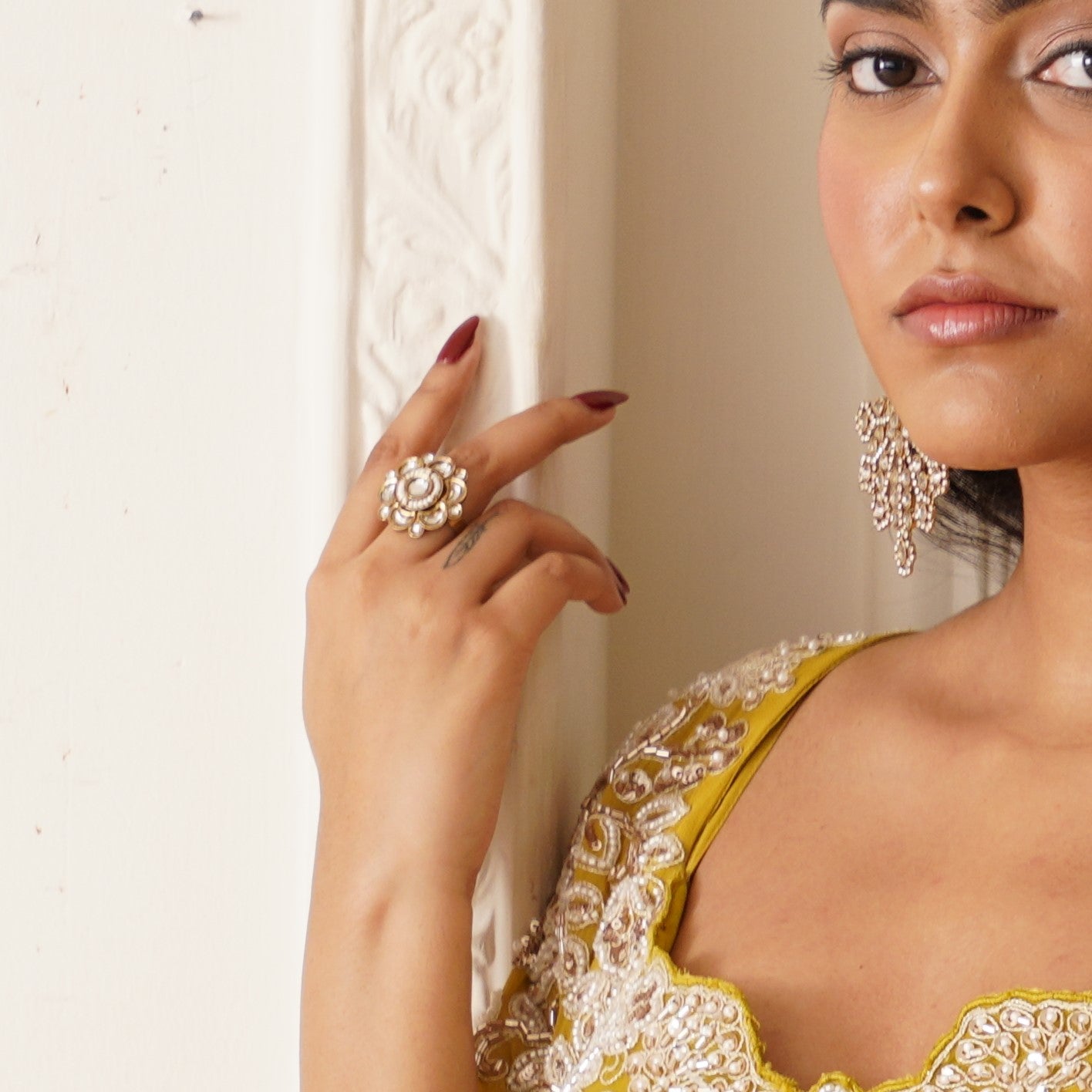 Yamini Dabi Kundan Adjustable Golden Ring