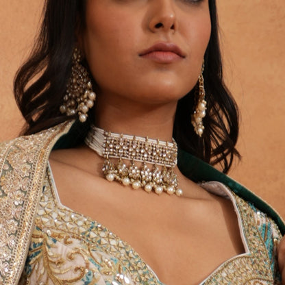 Sreeja Golden Necklace Set