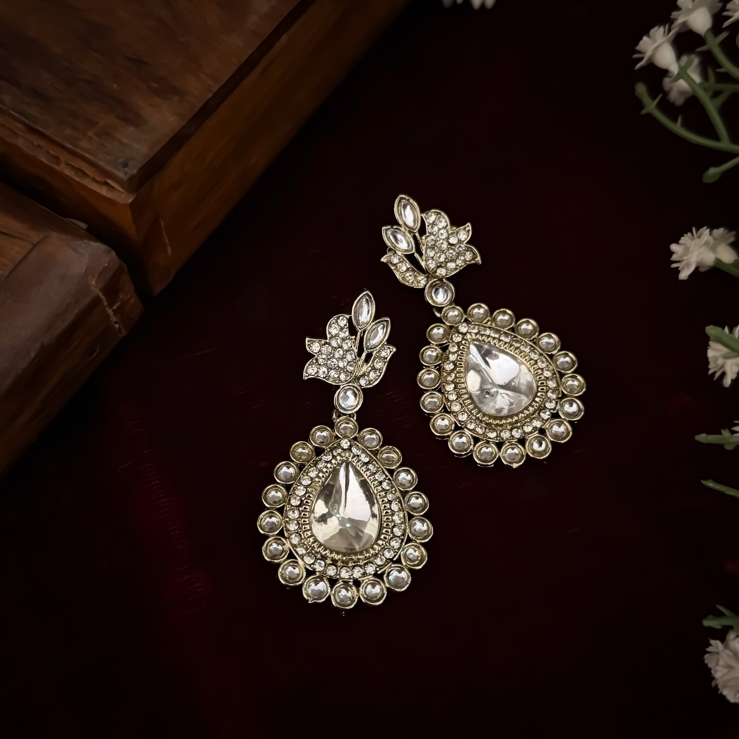 Mansi Kundan Drop Earrings - Golden