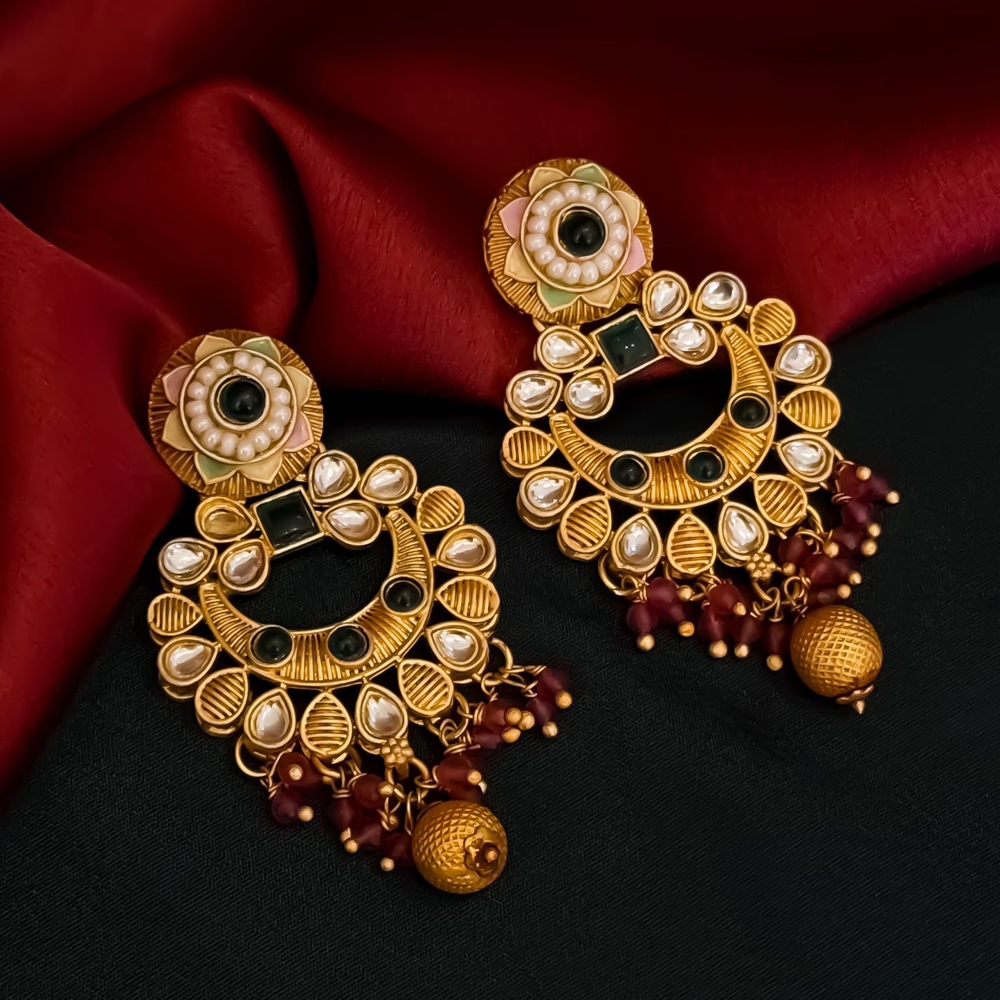 Sayantika Rajwadi Matte Polish Necklace Set - Green