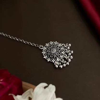 Yamini Silver Maang Teeka