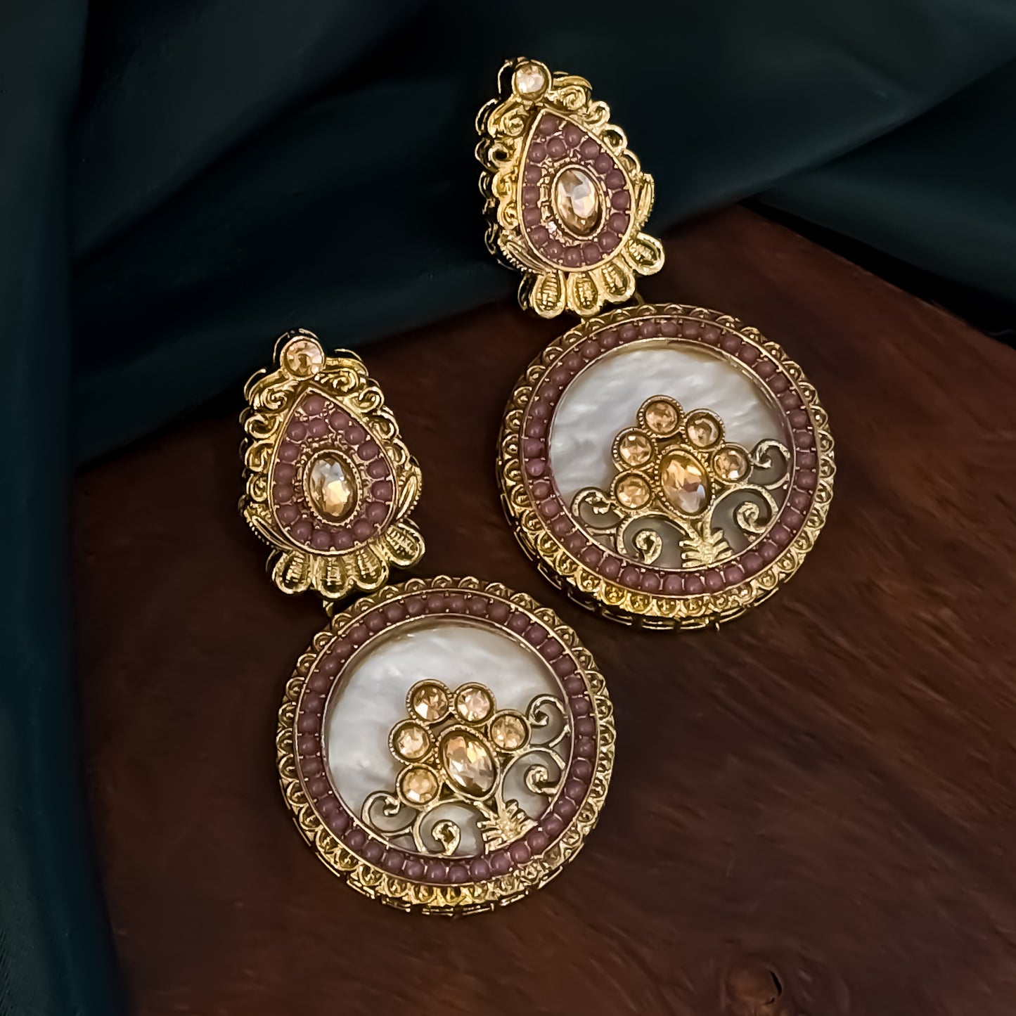 Itika Jadau MOP Chandbali Earrings - Lavender