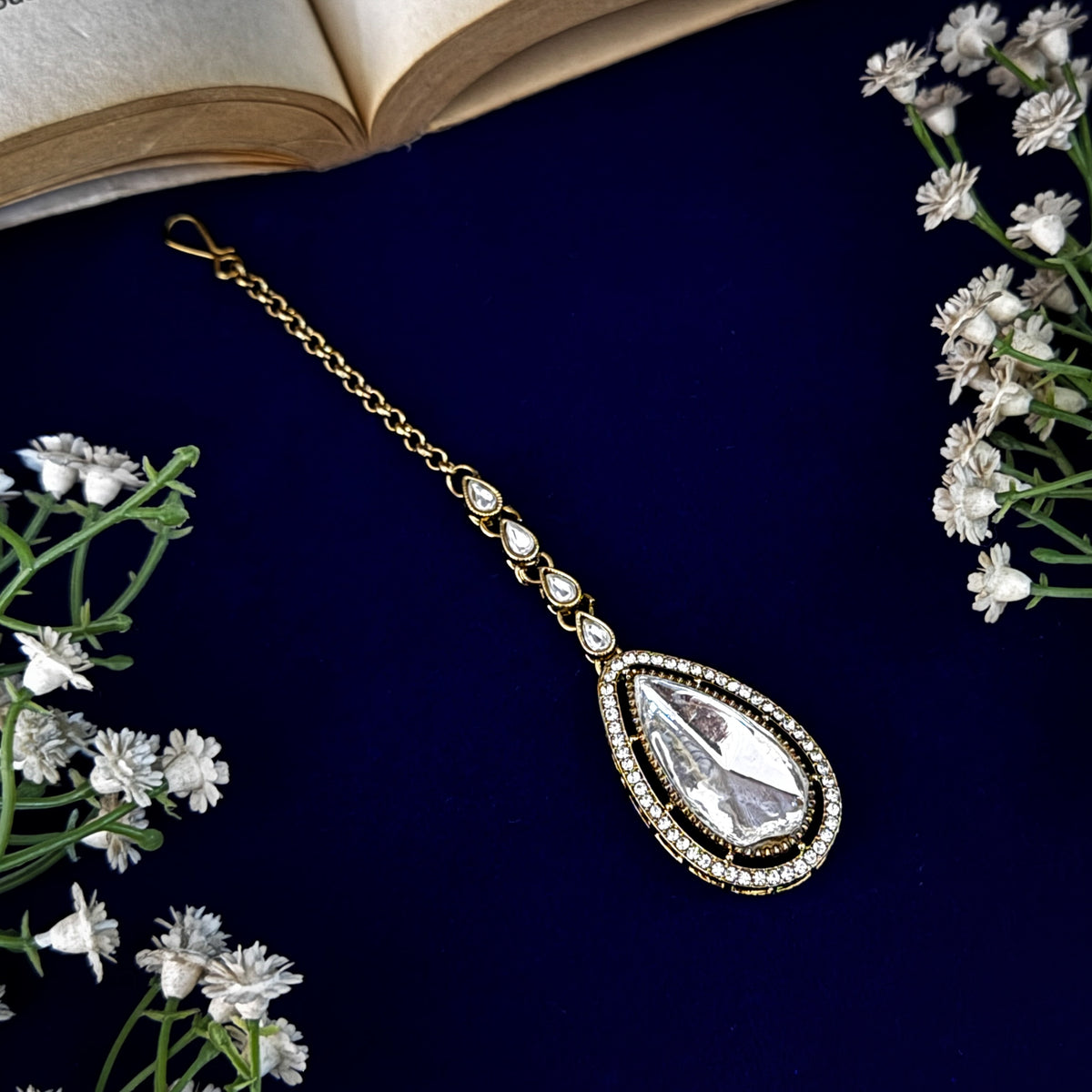 Golden Oviya Polki Look Alike Designer Kundan Necklace Set