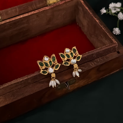 Lotus Rice Pearl Necklace Set