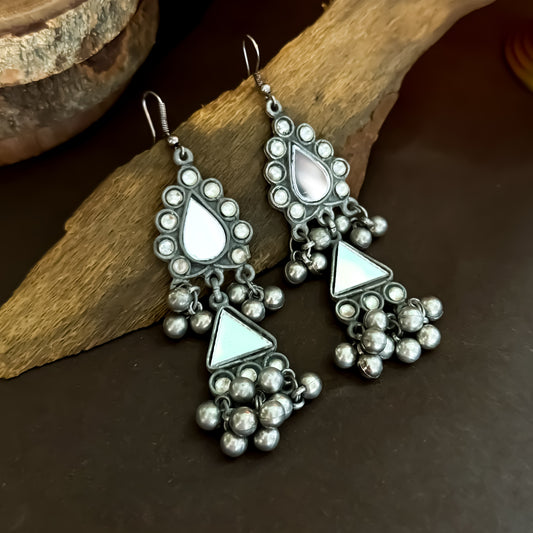 Chandrika Vintage Afghani Earrings - Mirror White