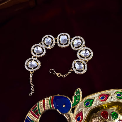 Jinisha Polki Look Alike Adjustable Bracelet - Golden