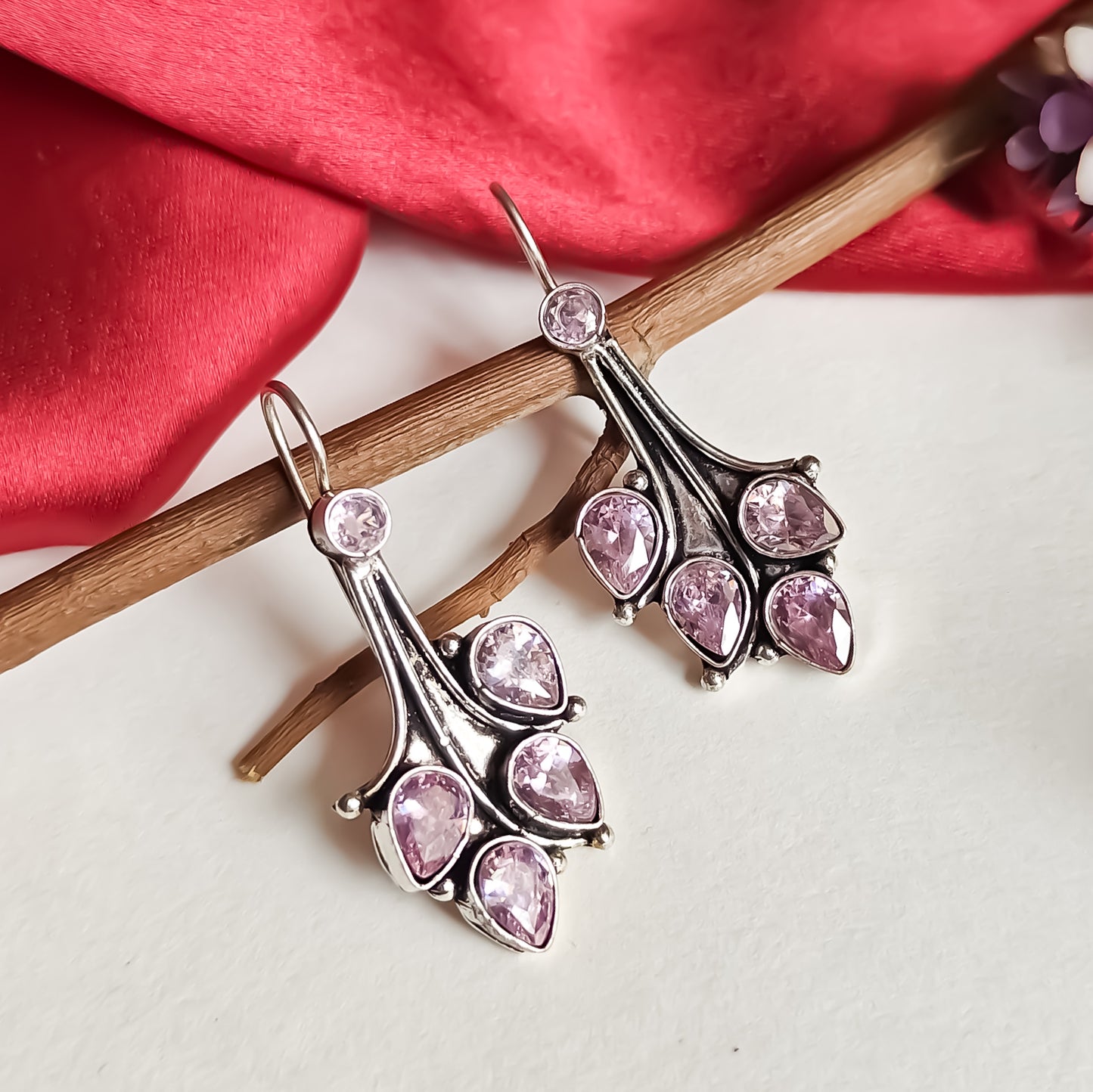 Leaf Drop Zircon Earrings- Onion Pink