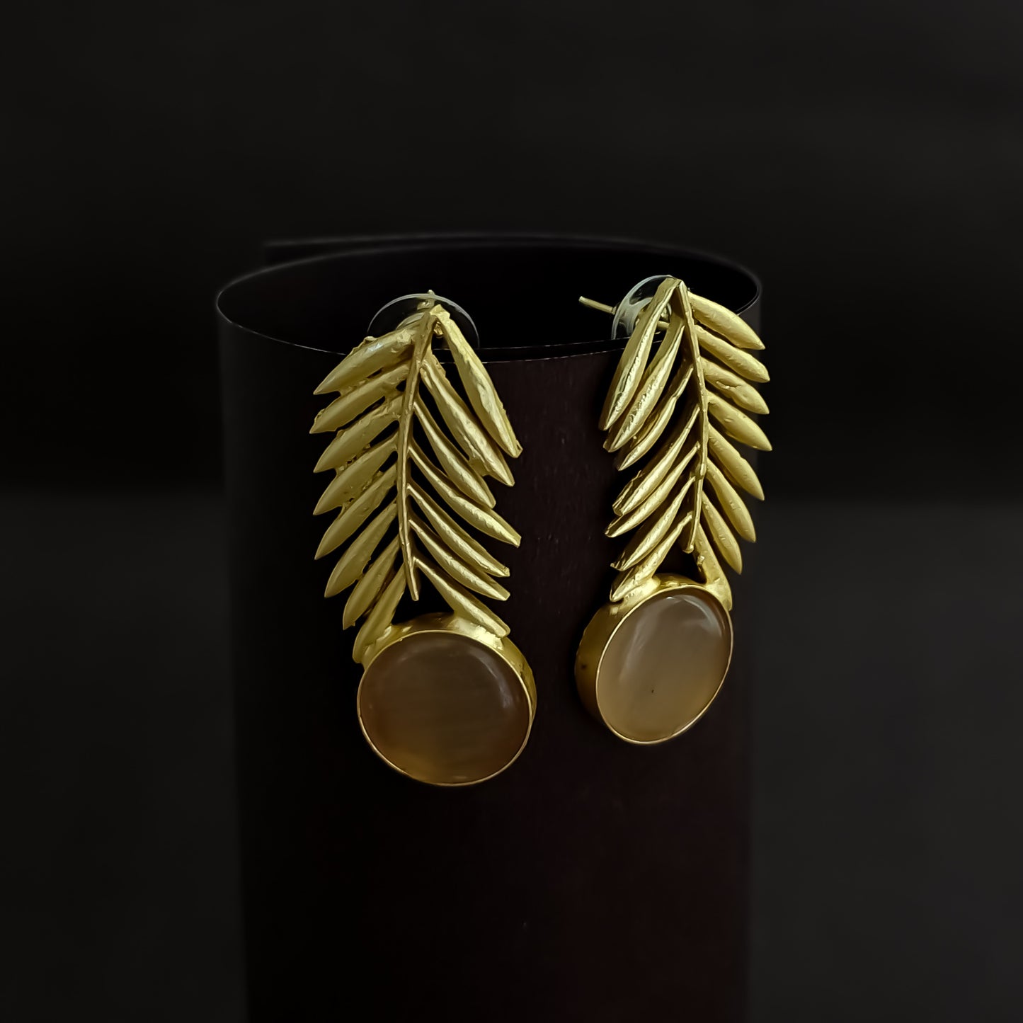 Dalhia Handcrafted Brass Earrings - Peach