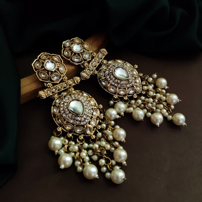 Mihika Chandbali Earrings - Golden