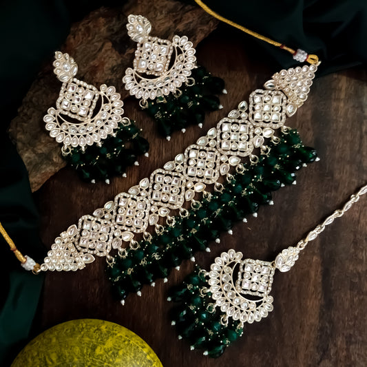 Raisha Kundan Necklace Set - Green