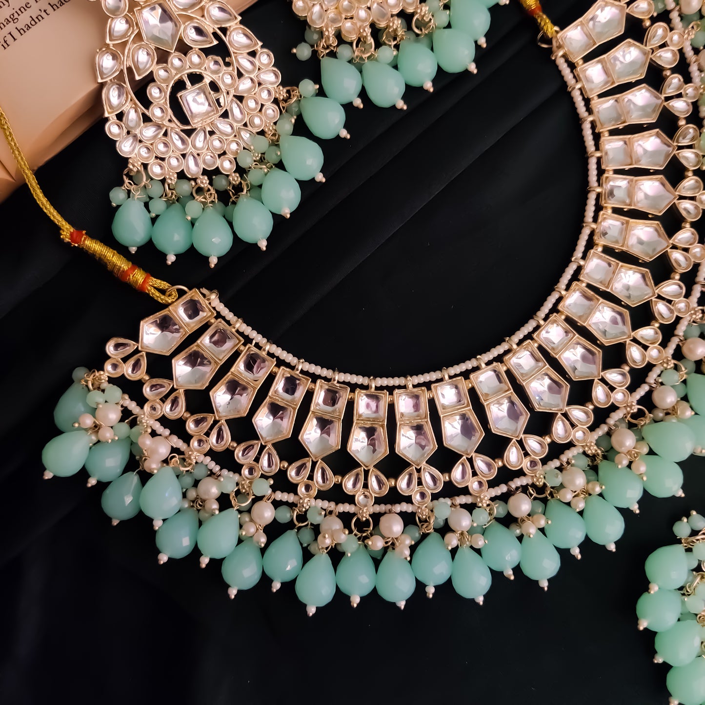 Kirat Kundan Necklace Set - Mint Green
