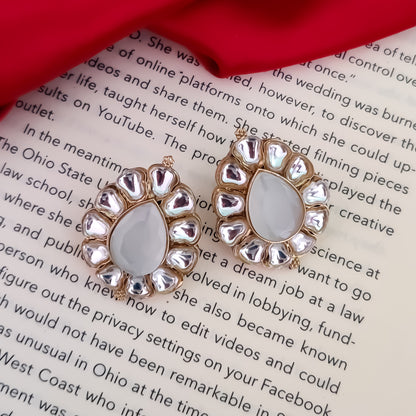 Nibedita Kundan Stud Earring - Grey