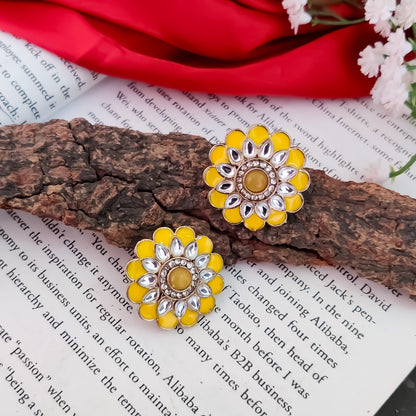 Shahida Kundan Stud Earring - Yellow