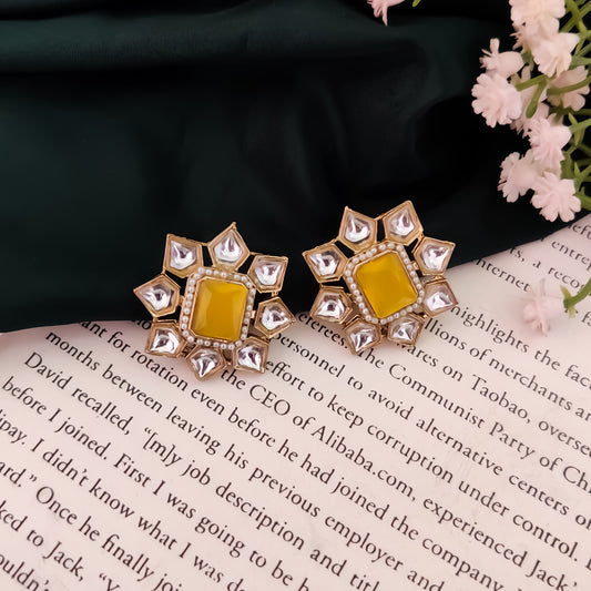 Shaheen Kundan Stud Earring - Yellow