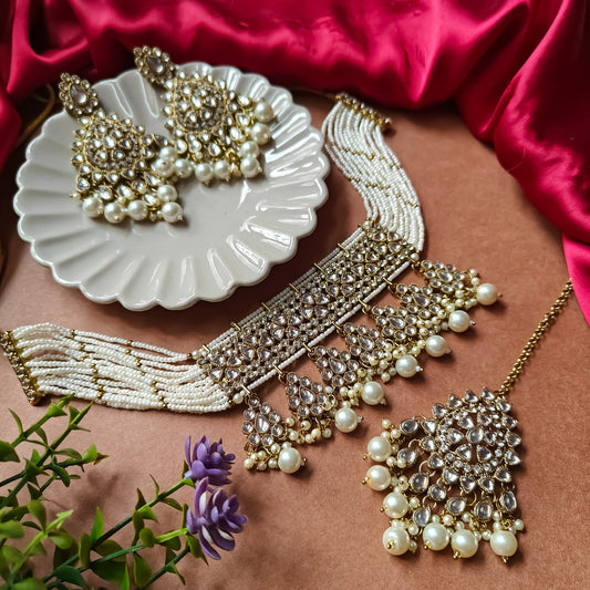 Sreeja Golden Necklace Set